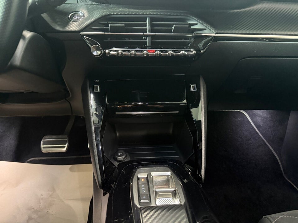 Peugeot e-208 50 GT Pack 5d