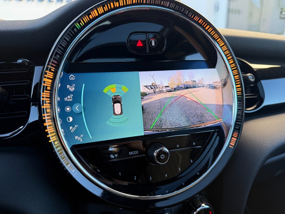 MINI Cooper SE Yours Trim 3d