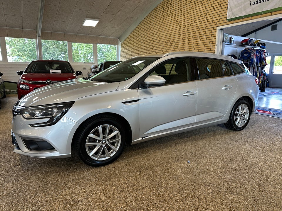 Renault Megane IV 1,5 dCi 110 Zen Sport Tourer 5d