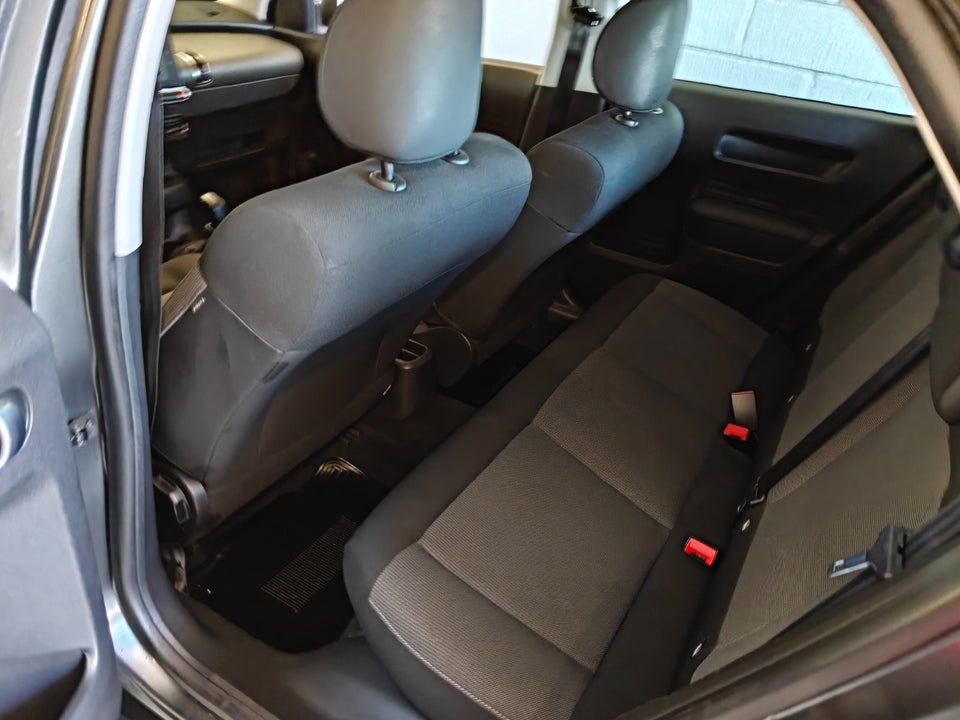 Citroën C4 Cactus 1,6 BlueHDi 100 Feel 5d