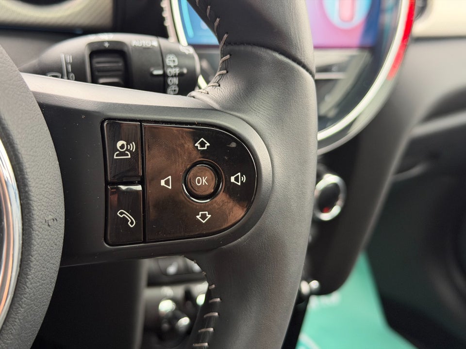 MINI Cooper SE Maximise 3d