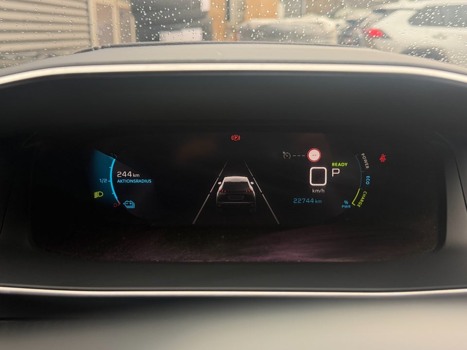 Peugeot e-2008 50 GT Line 5d