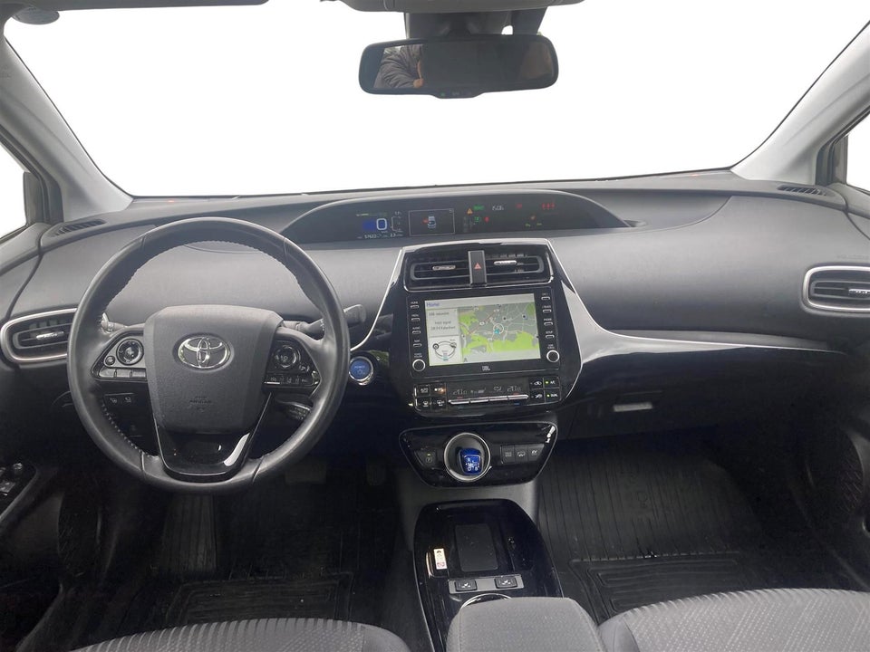 Toyota Prius 1,8 Plug-in Hybrid H3 Smart MDS 5d