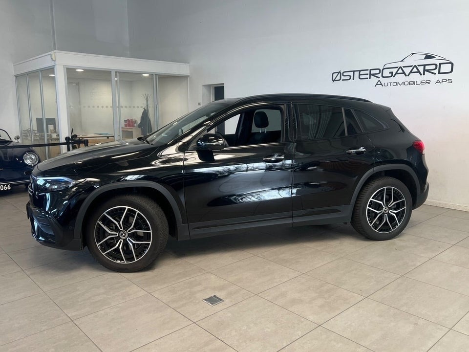 Mercedes EQA300 AMG Line 4Matic 5d