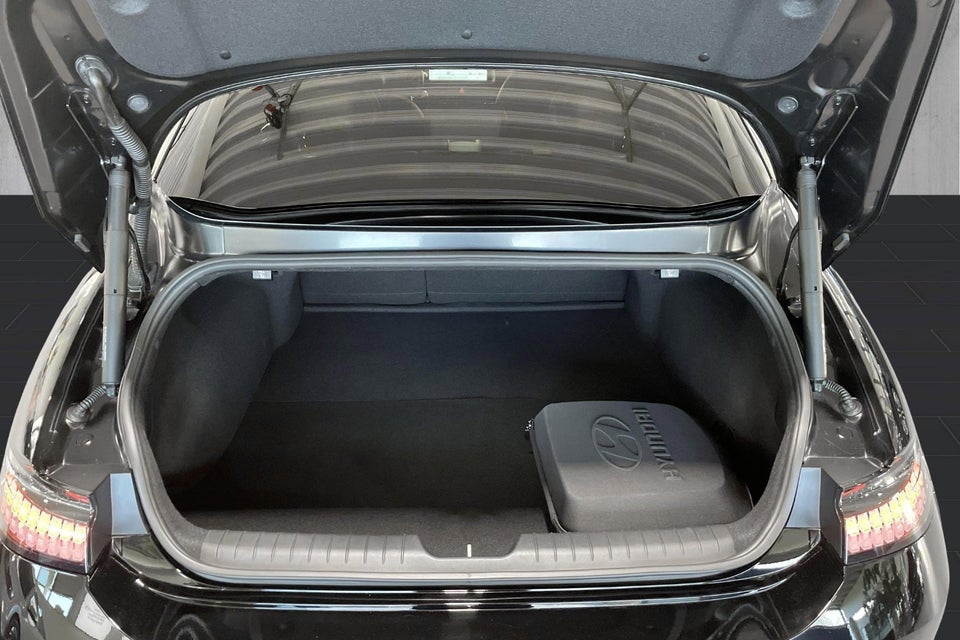 Hyundai Ioniq 6 77 Ultimate 4d