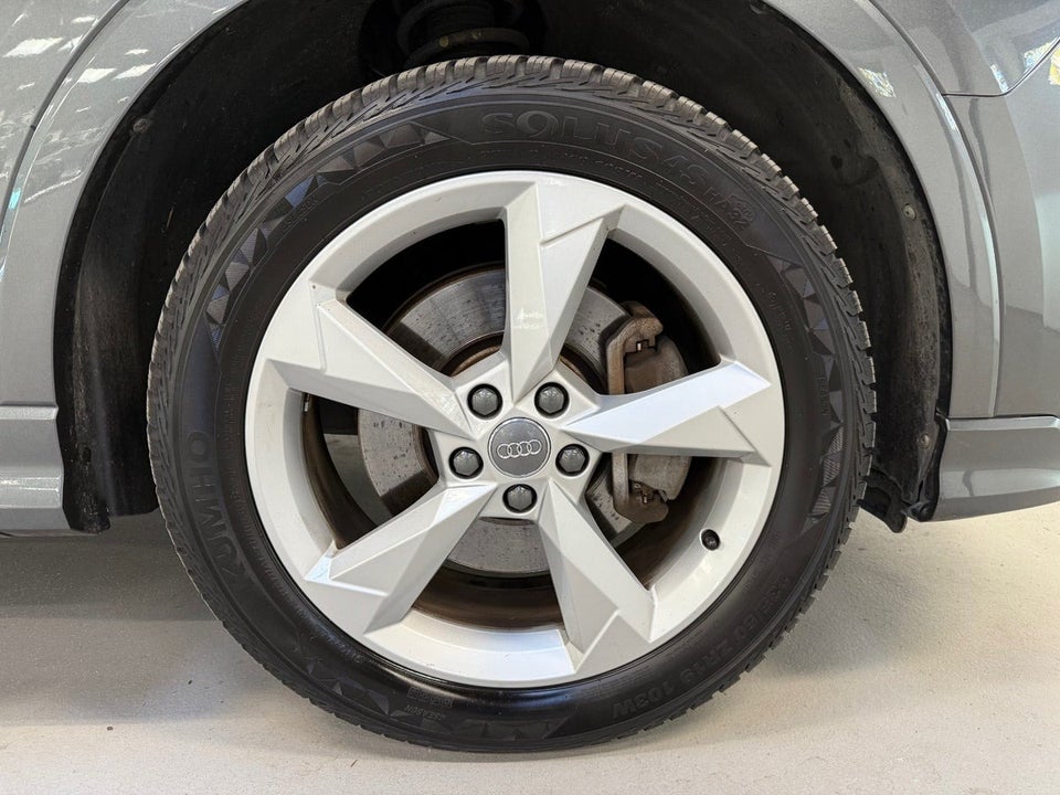 Audi Q3 45 TFSi e S-line S-tr. 5d