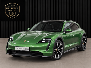 Porsche Taycan 4S, modelår 2022, 128,000 km