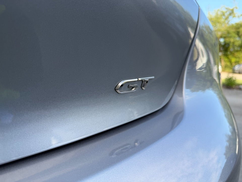 Peugeot e-208 50 GT 5d