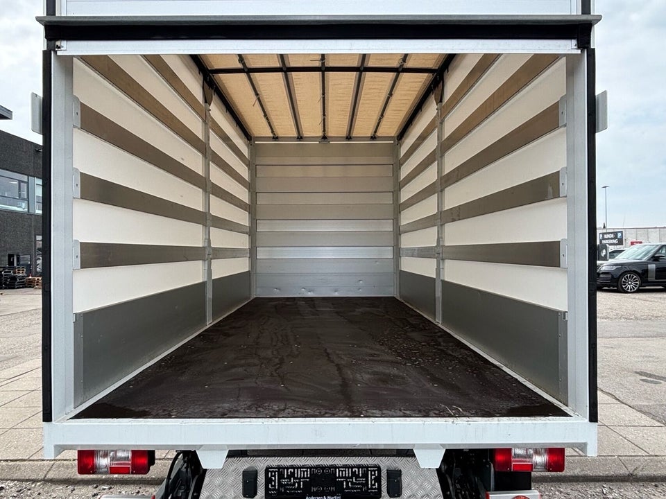 Maxus e-Deliver 9 65 L3 Chassis 2d