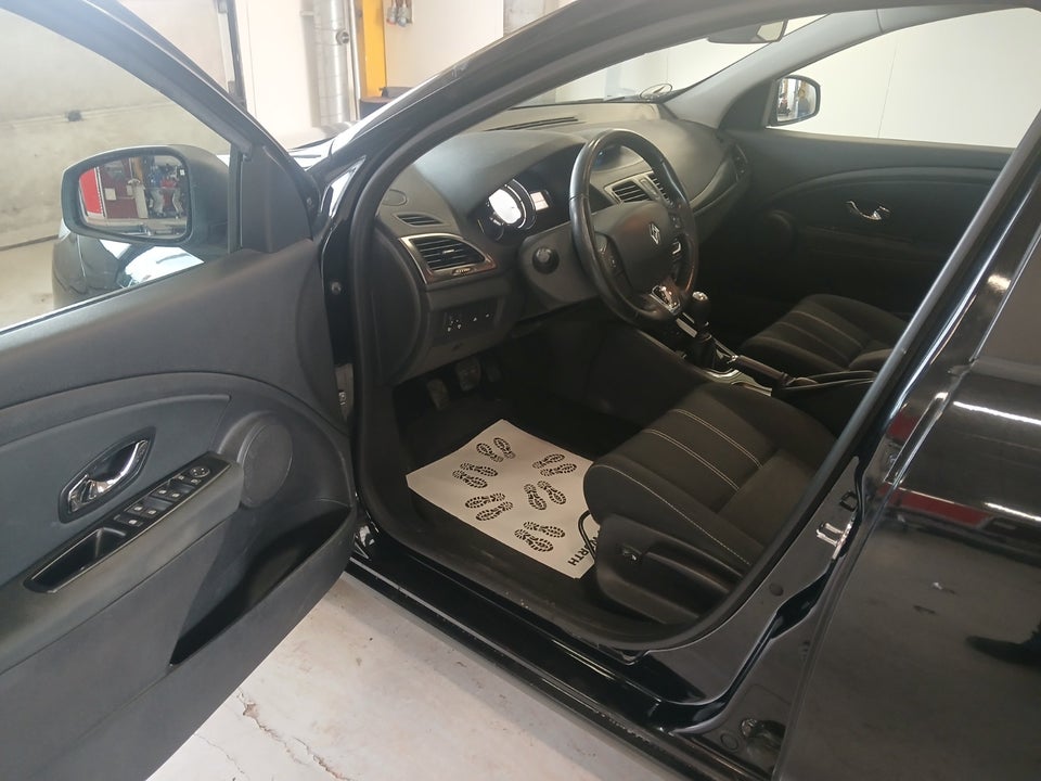 Renault Megane III 1,2 TCe 115 Dynamique Sport Tourer 5d