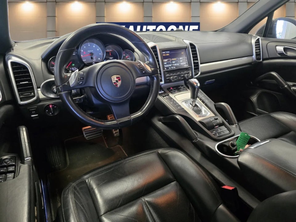 Porsche Cayenne S 3,0 Hybrid Tiptr. 5d