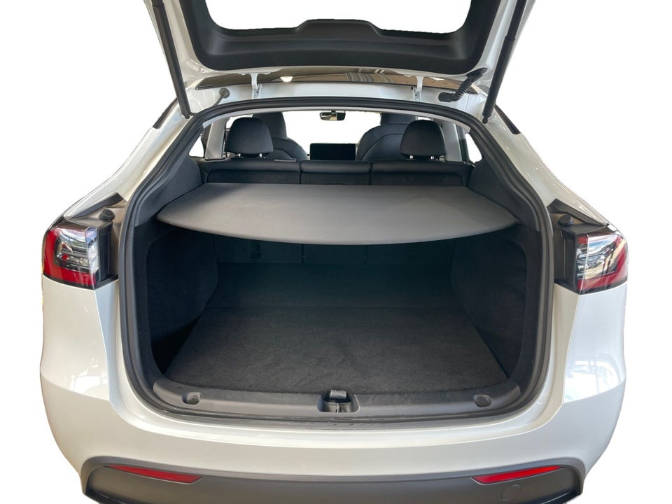 Tesla Model Y Long Range AWD 5d
