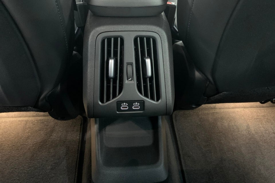 BMW iX1 eDrive20 M-Sport 5d