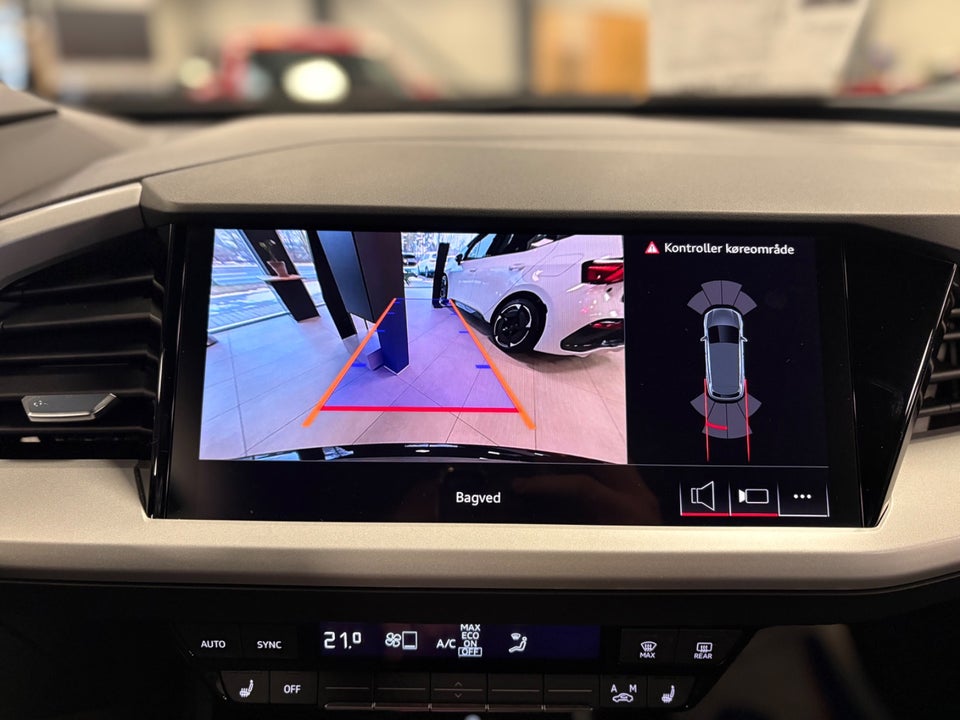 Audi Q4 e-tron 45 Advanced 5d