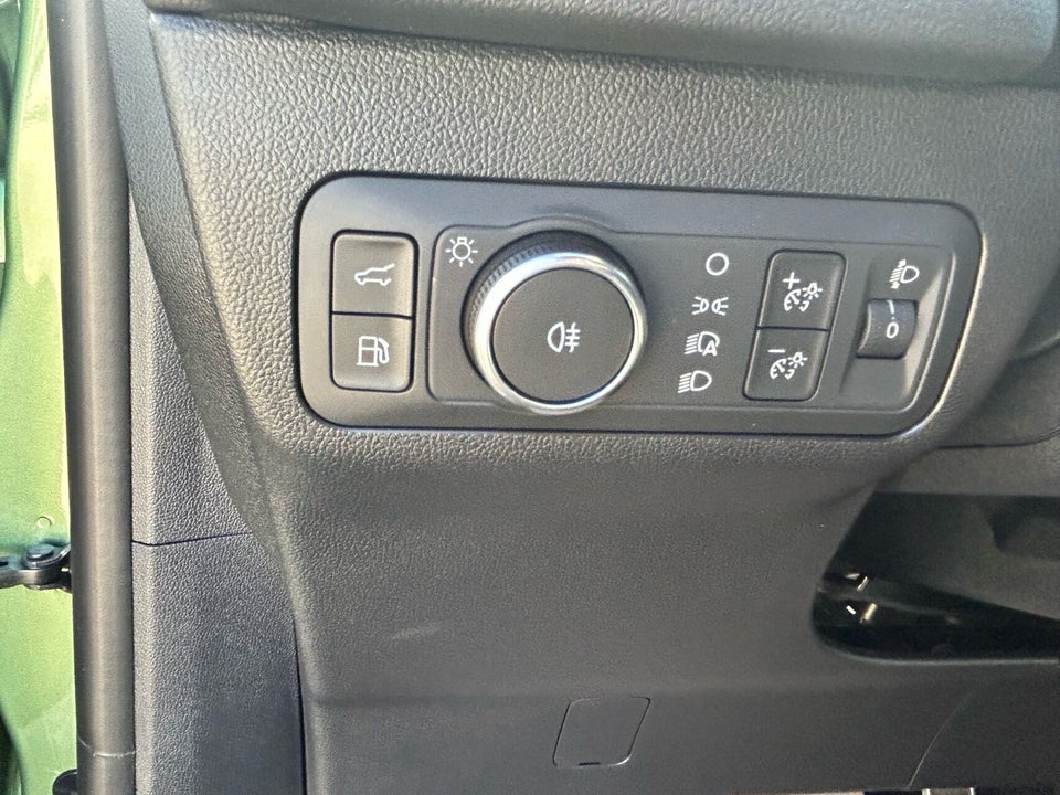 Ford Kuga 2,5 PHEV ST-Line X CVT 5d
