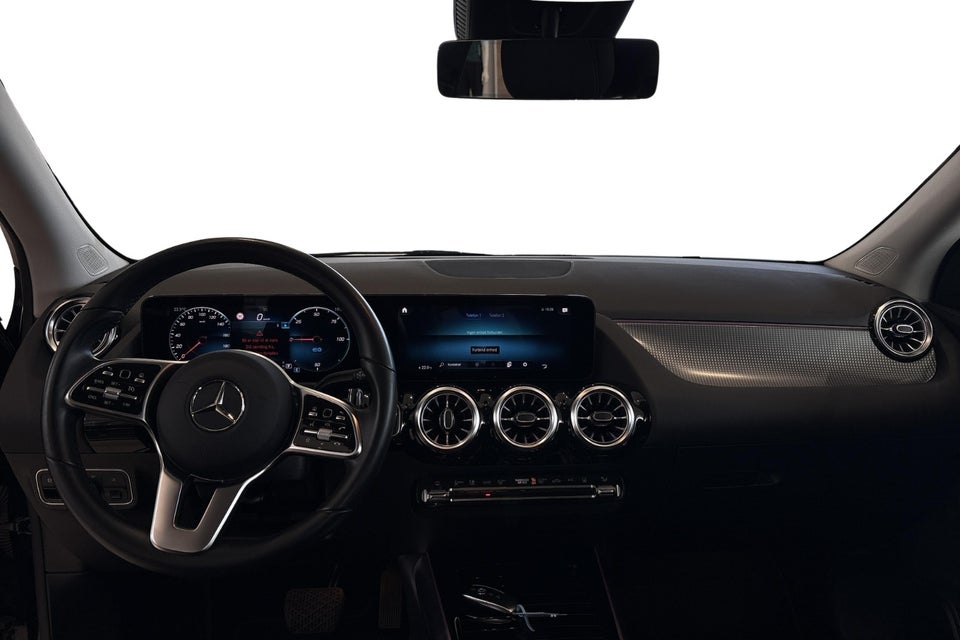 Mercedes EQA250 Progressive 5d