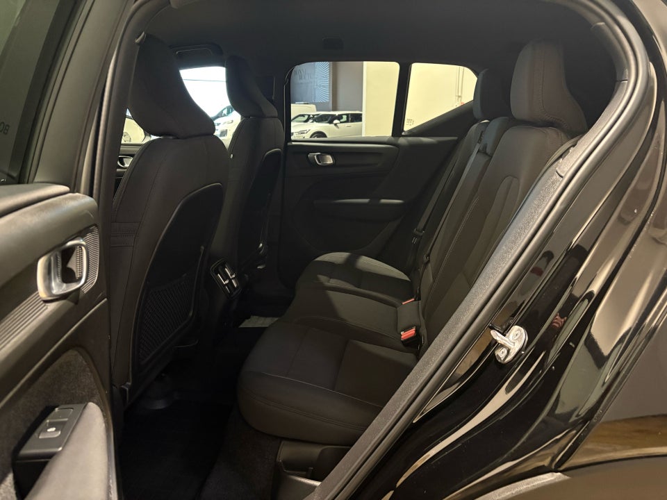 Volvo XC40 ReCharge Plus 5d