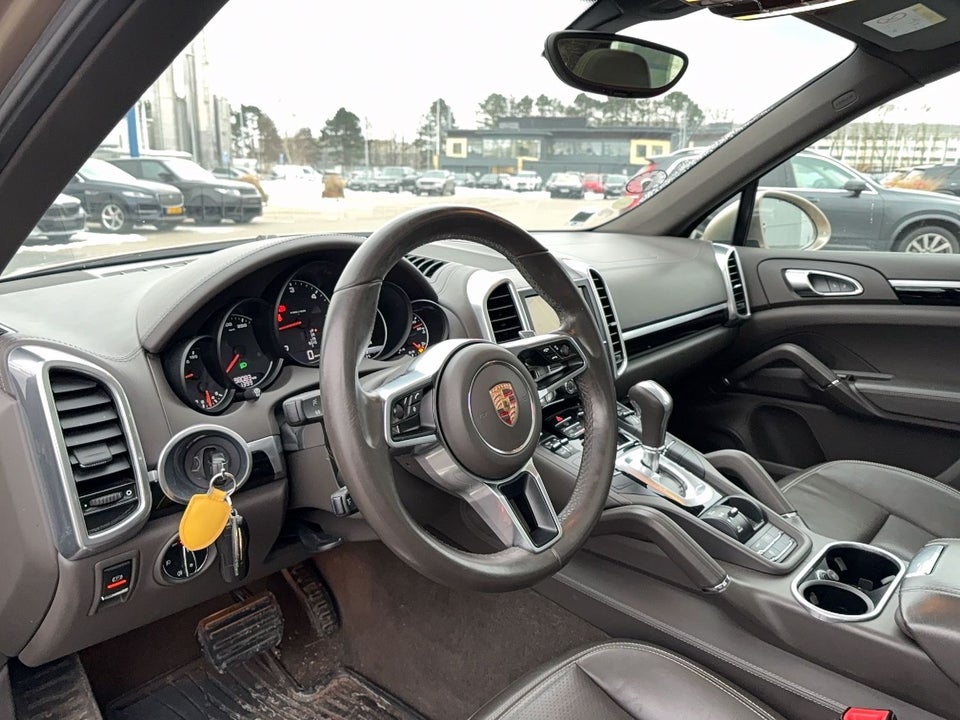 Porsche Cayenne 3,0 D Tiptr. 5d