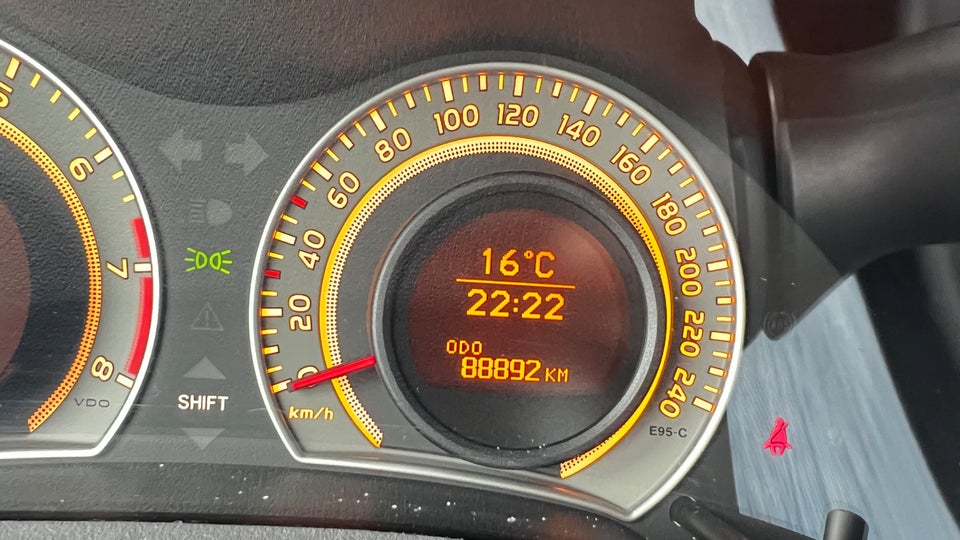 Toyota Auris 1,6 TX 5d