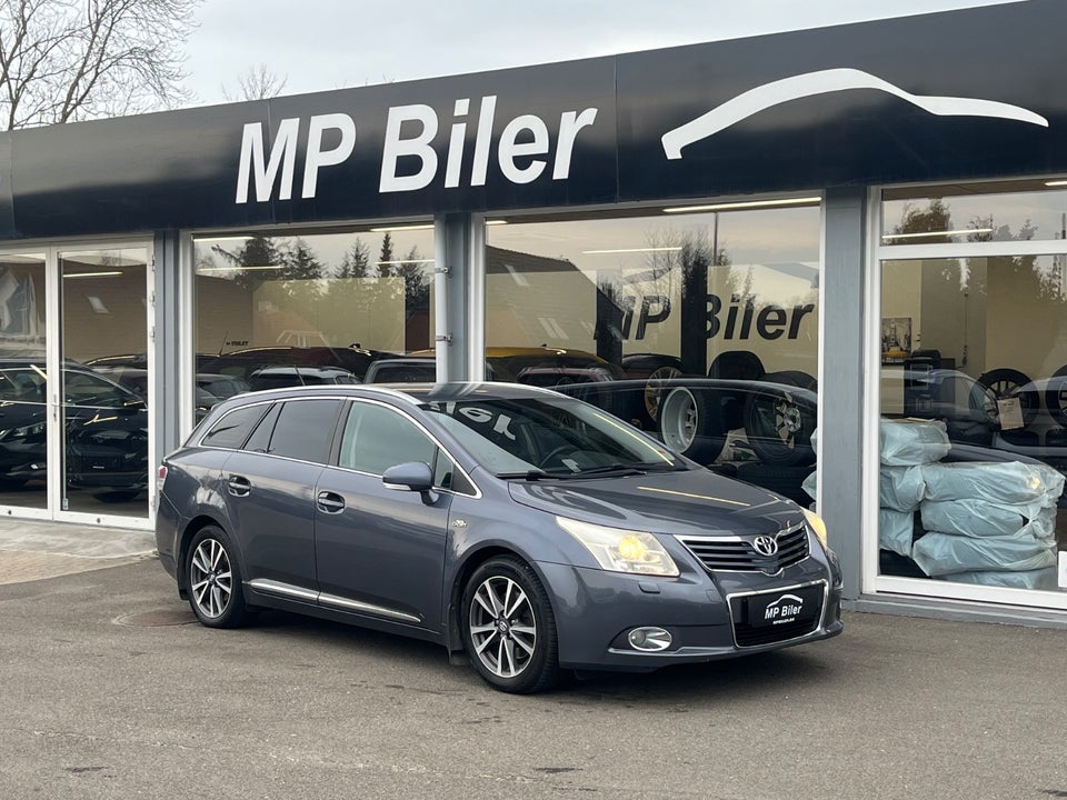 Toyota Avensis 2,2 D-CAT 150 T2 stc. aut. 5d