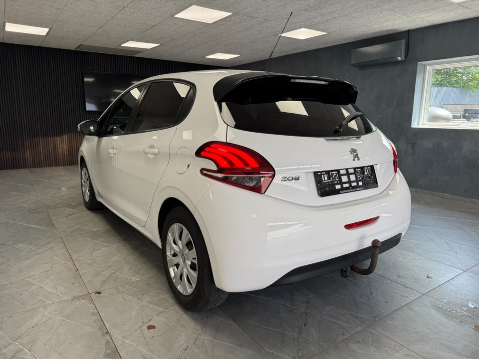 Peugeot 208 1,6 BlueHDi 100 Active 5d