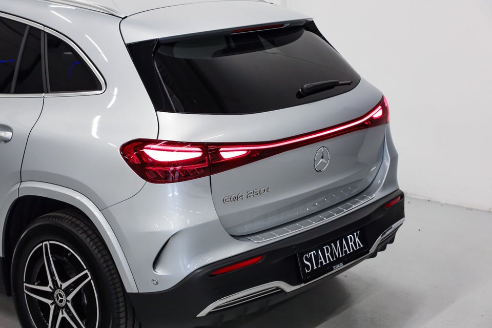 Mercedes EQA250+ AMG Advance 5d