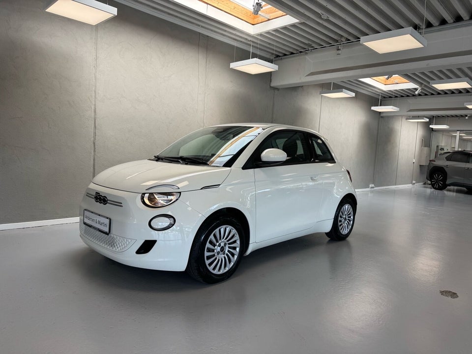 Fiat 500e 42 Icon 3d