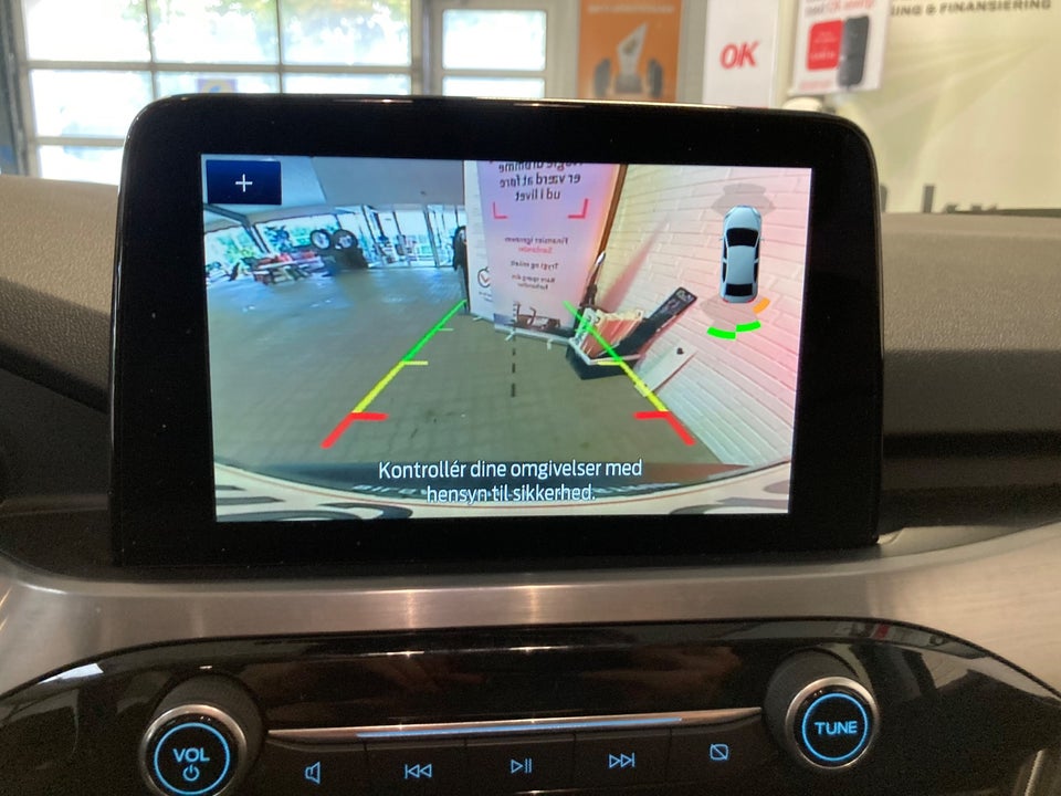 Ford Kuga 2,5 PHEV Titanium CVT 5d