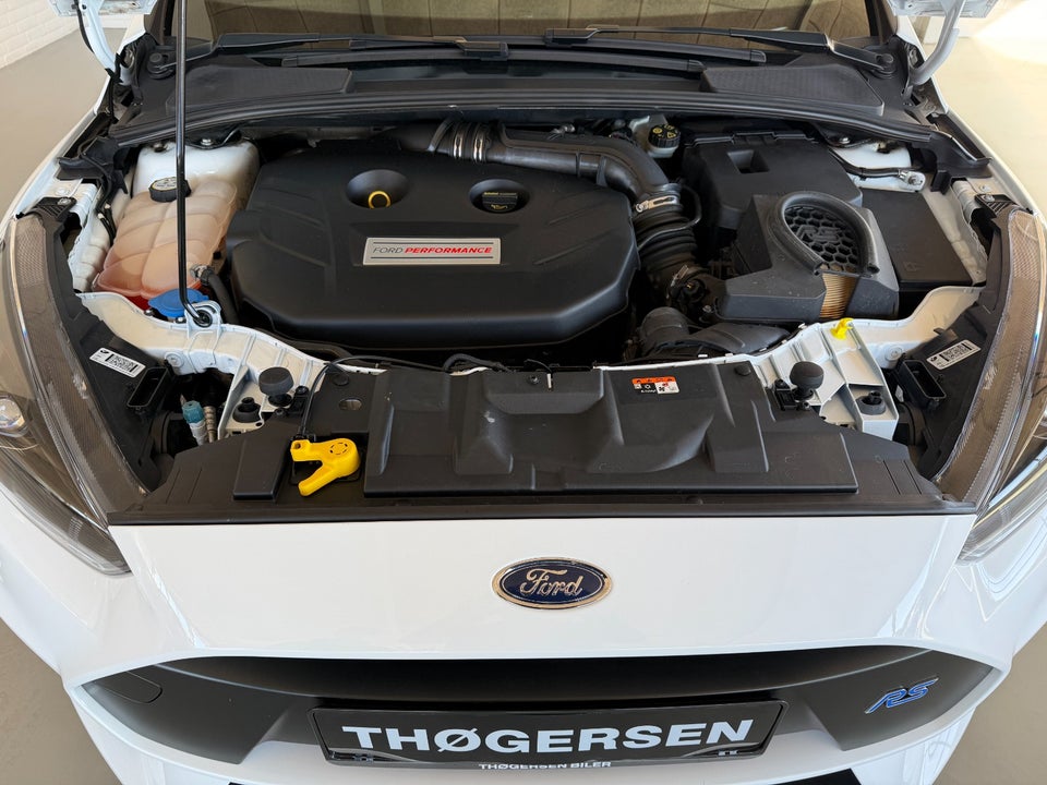 Ford Focus 2,3 SCTi 350 RS 5d