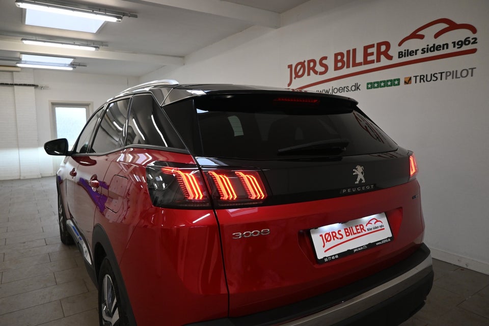 Peugeot 3008 1,6 Hybrid First Selection EAT8 5d