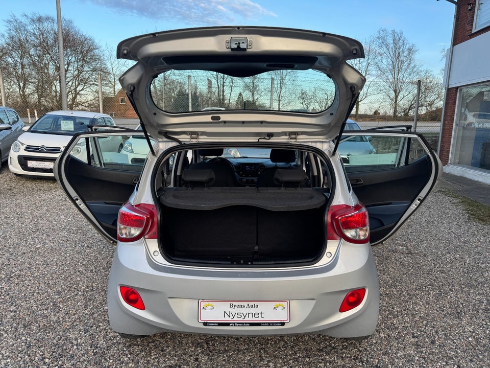 Hyundai i10 1,0 Passion 5d