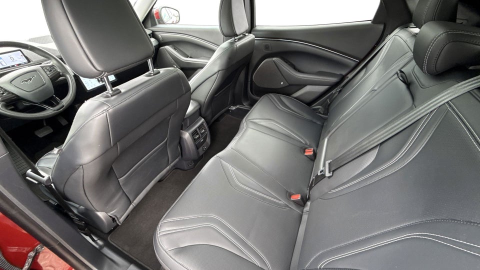 Ford Mustang Mach-E 98 Extended Range 5d