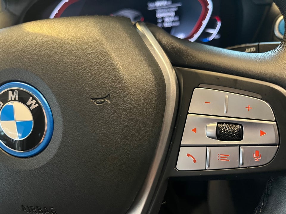 BMW iX3 Charged Plus 5d