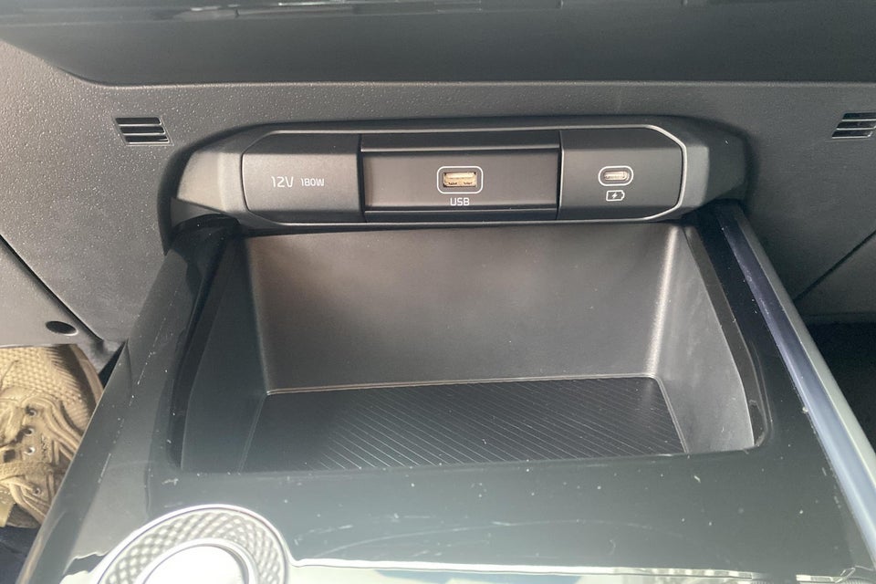Kia Niro 64 EV Final Edition 5d
