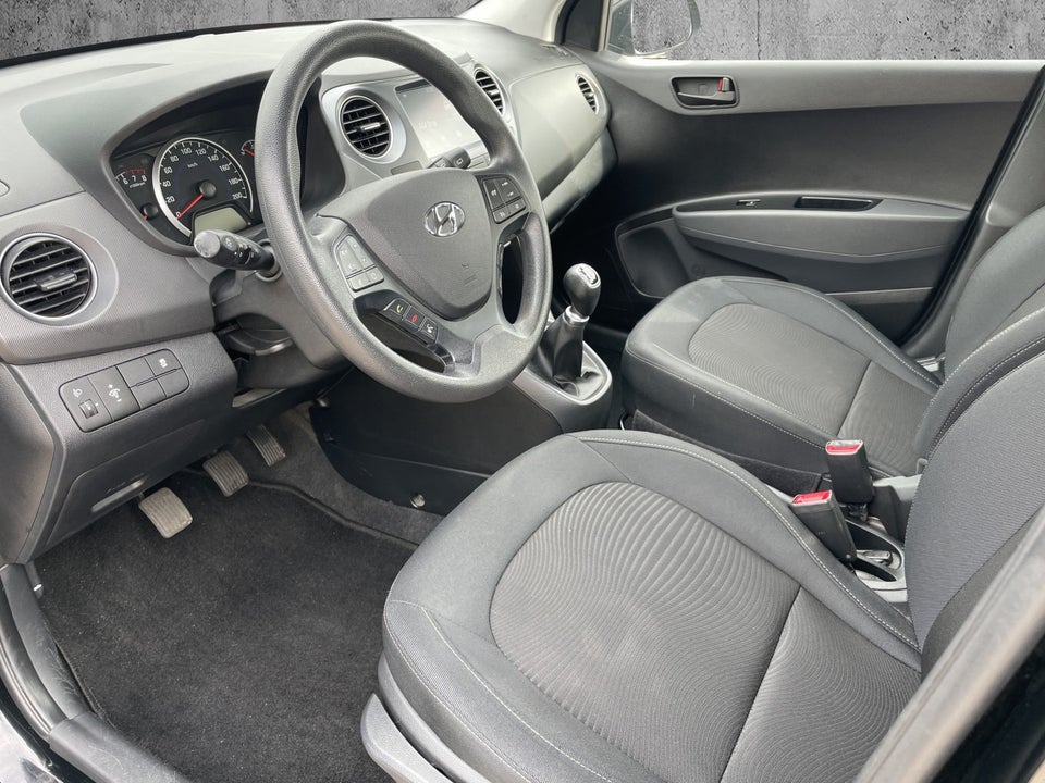 Hyundai i10 1,0 Touch 5d