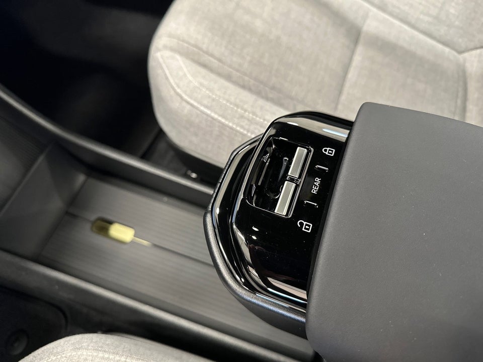 Volvo EX30 Twin Performance Ultra 5d