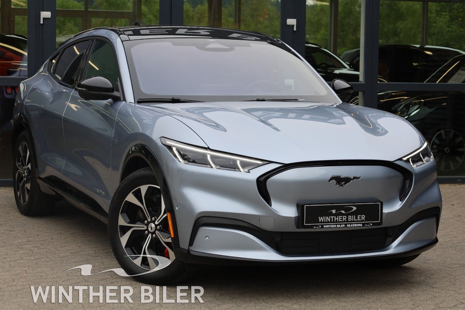 Ford Mustang Mach-E 70 Premium Standard Range AWD 5d