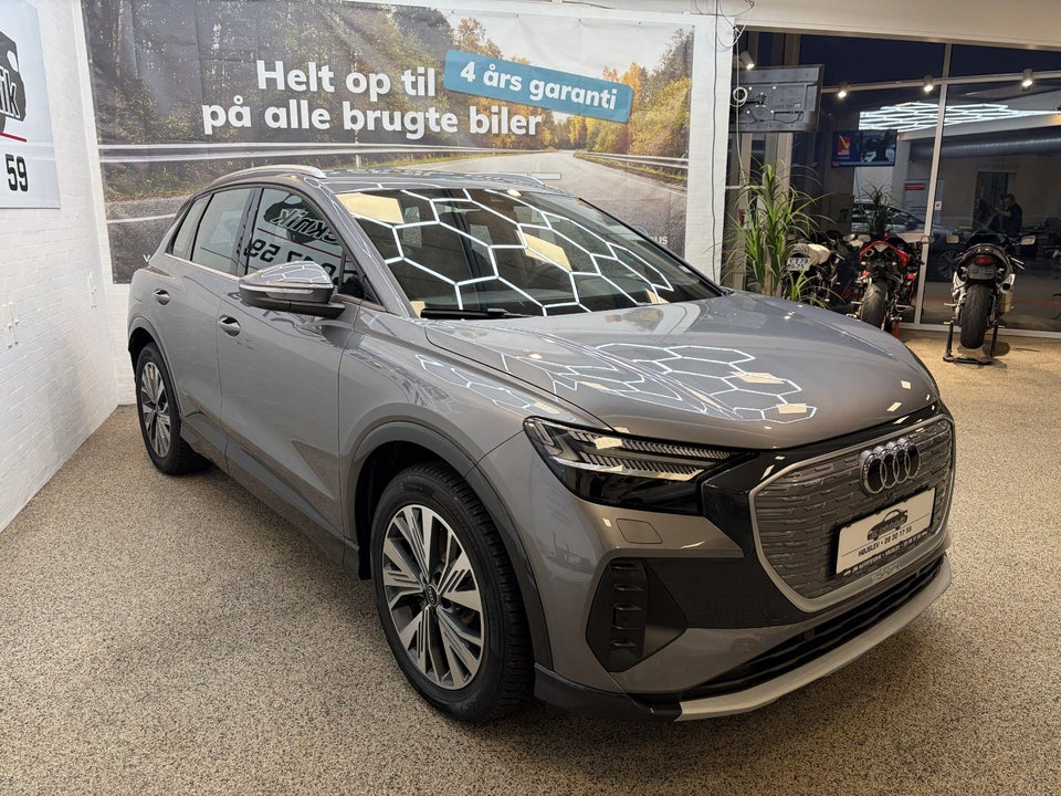 Audi Q4 e-tron 45 Progress quattro 5d