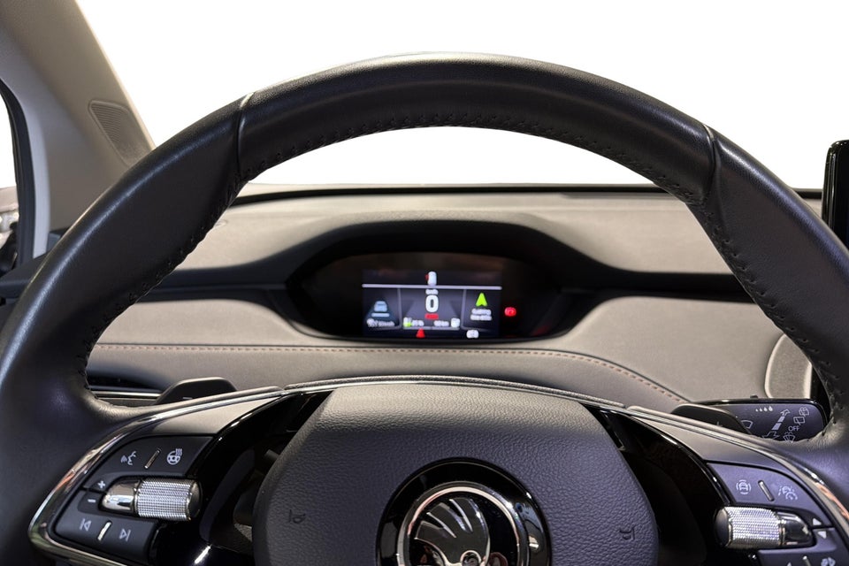 Skoda Enyaq 80 iV Plus Suite 5d