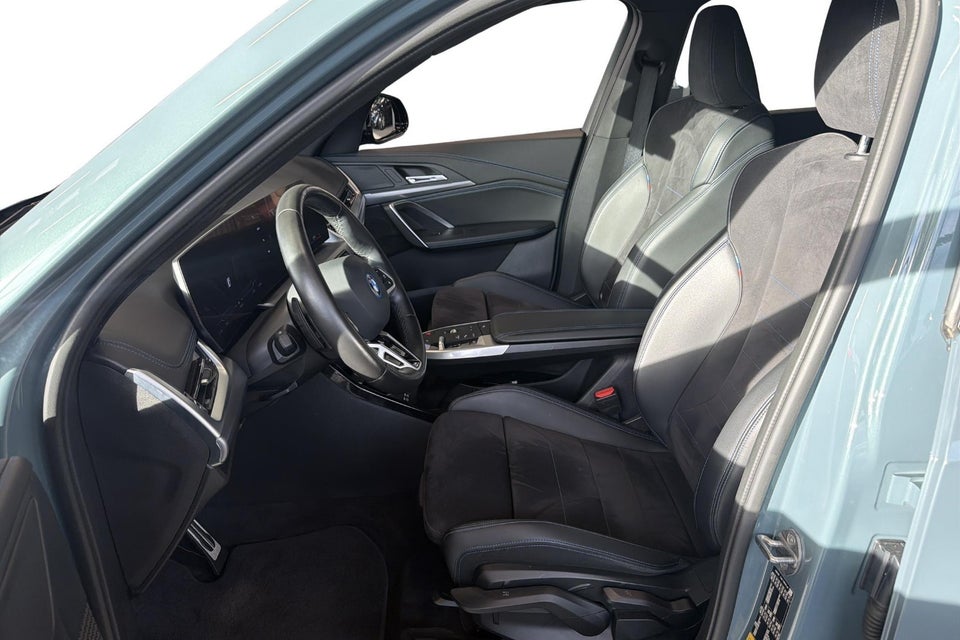BMW iX1 eDrive20 M-Sport 5d