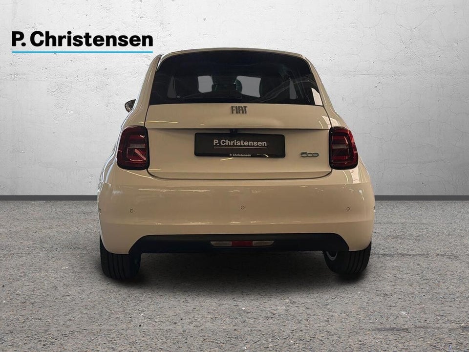 Fiat 500e 42 Icon 3+1 4d