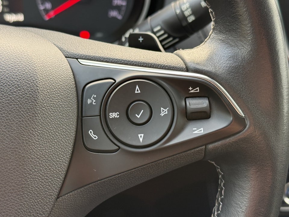 Opel Grandland X 1,6 Hybrid Cosmo Prestige aut. 5d