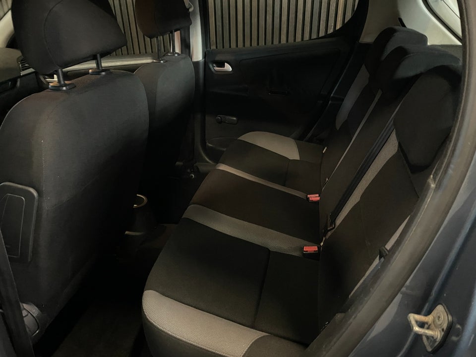 Peugeot 207 1,6 HDi 90 Comfort+ 5d