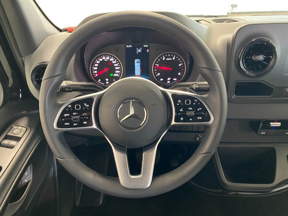 Mercedes Sprinter 317 2,0 CDi A2 Tourer PRO aut. RWD