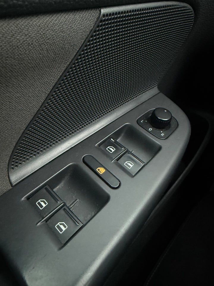 VW Golf IV 1,6 Comfortline Variant 5d