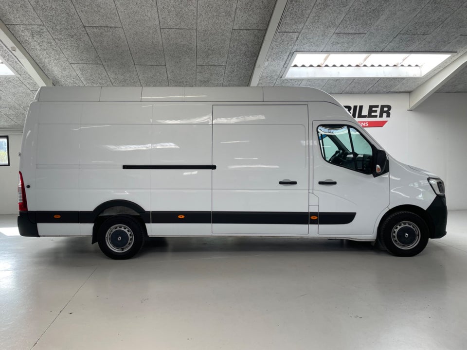 Renault Master IV T35 2,3 dCi 165 L4H3 Kassevogn RWD