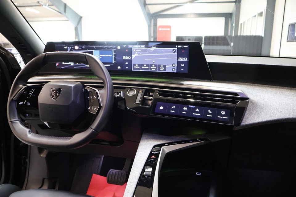 Peugeot e-5008 77 Allure Pack 7prs 5d