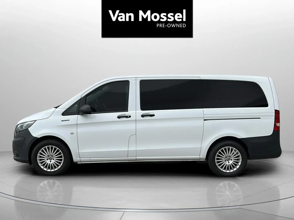Mercedes eVito 129 Tourer PRO L Van