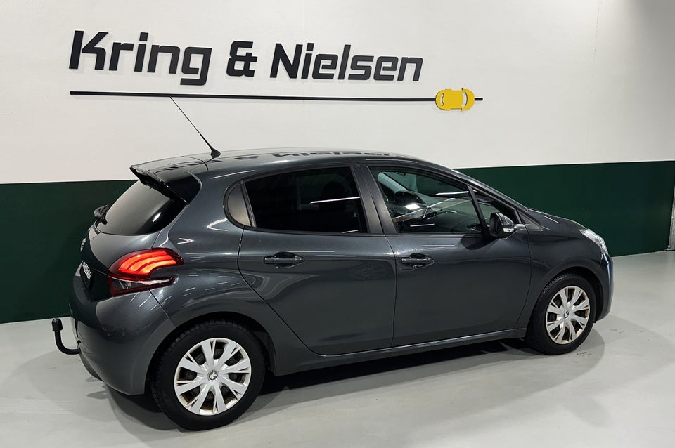 Peugeot 208 1,6 BlueHDi 100 Active 5d
