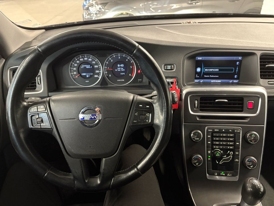 Volvo V60 1,6 DRIVe Summum 5d